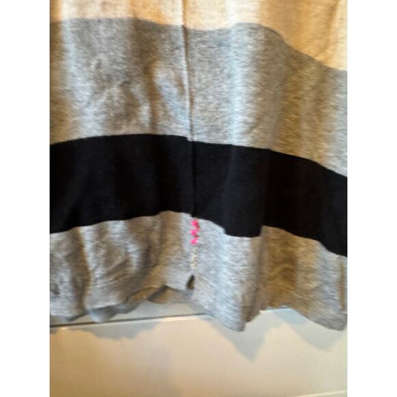 LABEL + thread | 100% Cotton Coney Island Vee Sweater | Size Medium - Picture 7 of 10